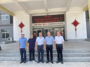 河南省肉類協(xié)會劉承信會長一行蒞臨洛陽正大調研指導工作！